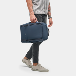 NOMATIC Backpack 14L in navy, product detail view