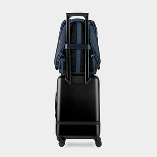 NOMATIC Backpack 14L in navy, product view