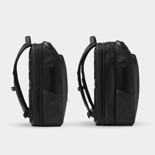 Nomatic Travel Pack 14L expanded next to collapsed showing expandable design