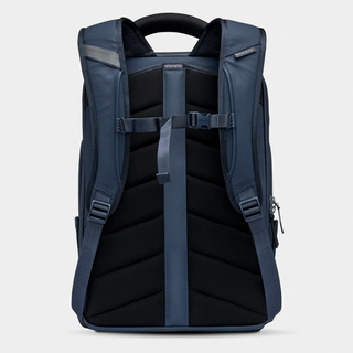 Nomatic Travel Pack 20L navy rear view showing padded straps and luggage sleeve#color_navy