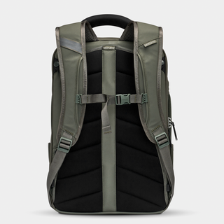 Nomatic Travel Pack 20L olive rear view showing luggage handle pass-through#color_olive